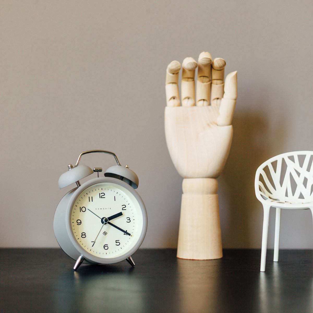 Charlie Bell Echo Alarm Clock in Posh Grey - Image 4